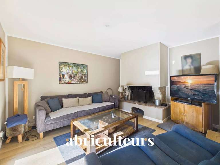 Maison Rognes - 4 chambres - 252m²