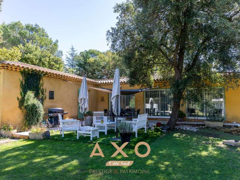 House Rognes - 4 bedrooms