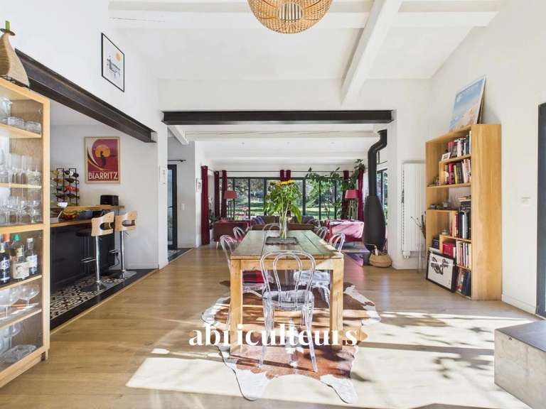 Maison Rognes - 4 chambres - 252m²