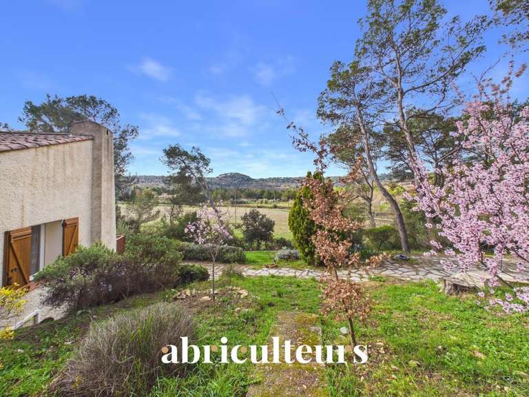 Maison Rognes - 2 chambres - 66m²