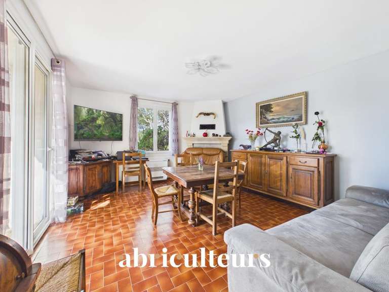 Maison Rognes - 2 chambres - 66m²