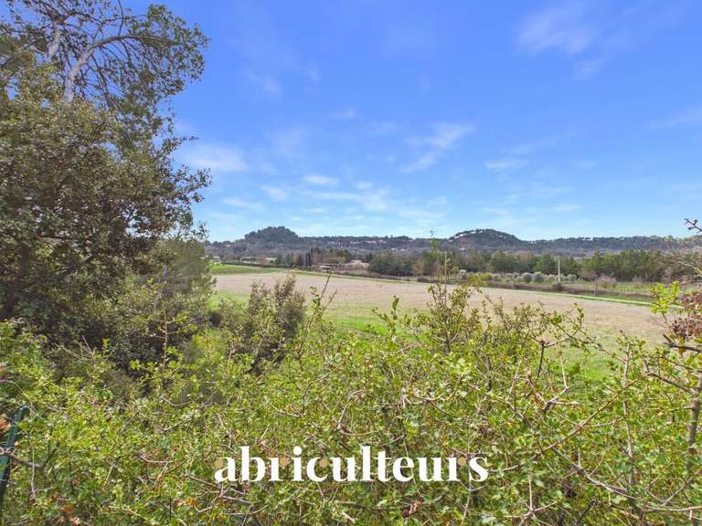 Maison Rognes - 2 chambres - 66m²