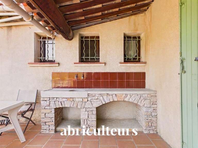 Maison Rognes - 3 chambres - 180m²