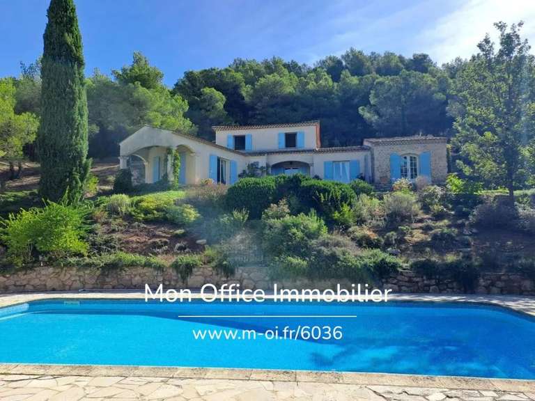 Maison Rognes - 6 chambres - 185m²