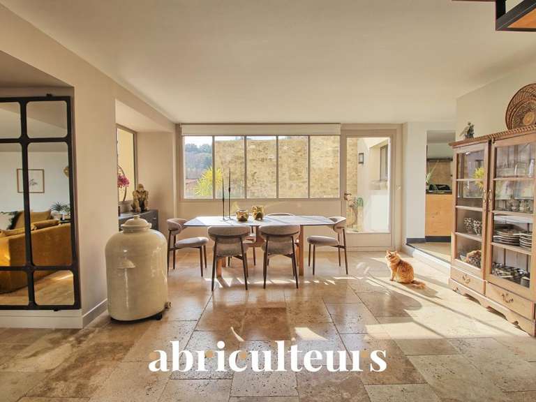 Maison Rognes - 3 chambres - 260m²