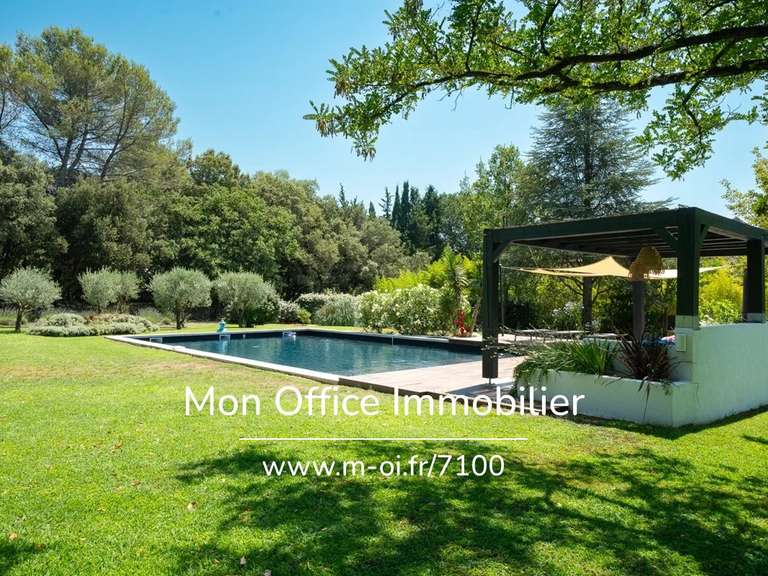 Maison Rognes - 6 chambres - 276m²