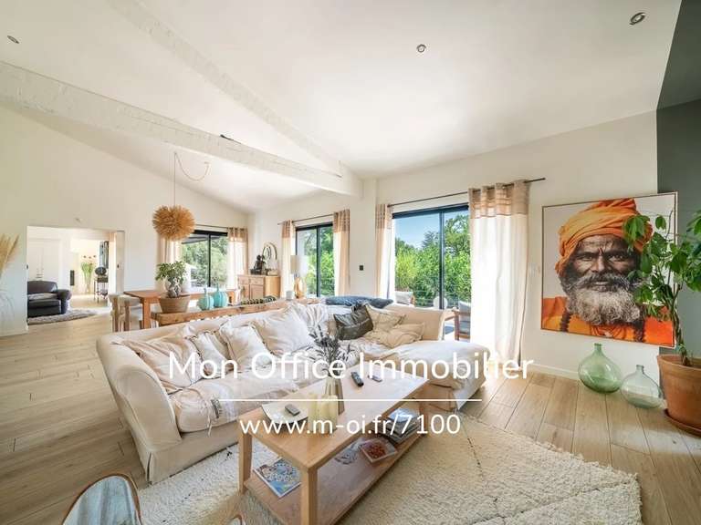 Maison Rognes - 6 chambres - 276m²
