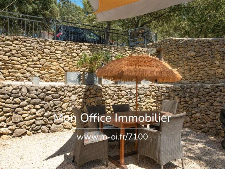 Maison Rognes - 6 chambres - 276m²