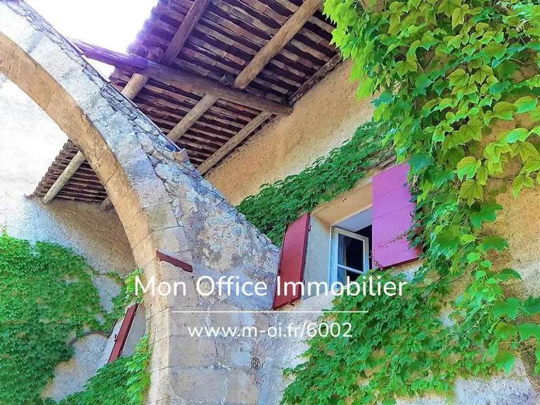 Maison Rognes - 6 chambres - 350m²