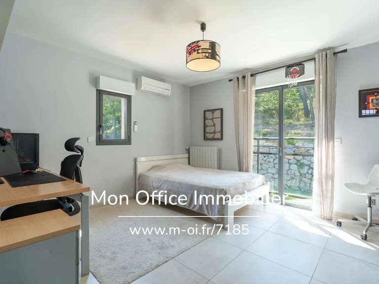 Maison Rognes - 4 chambres - 250m²