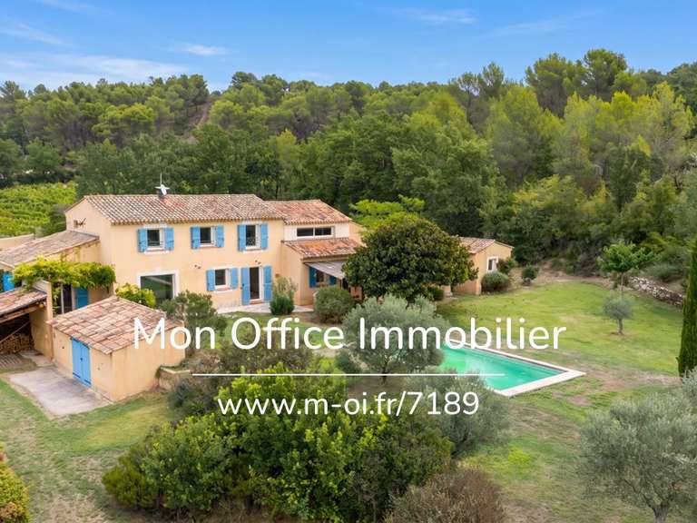 Maison Rognes - 5 chambres - 206m²