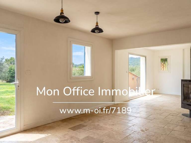 Maison Rognes - 5 chambres - 206m²