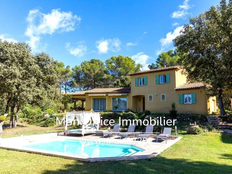 Maison Rognes - 4 chambres - 220m²