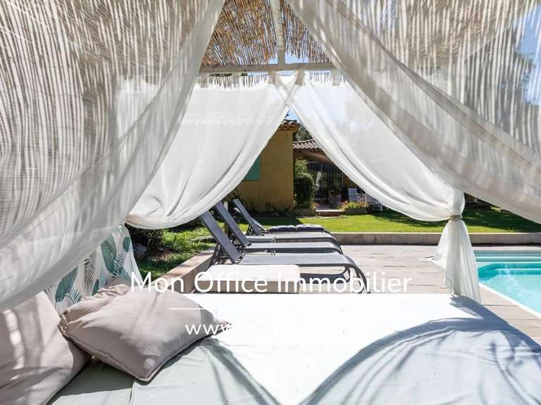Maison Rognes - 4 chambres - 220m²