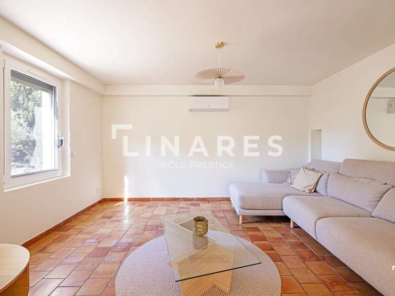 Maison Rognes - 4 chambres - 180m²