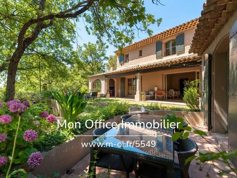 Propriété Rognes - 9 chambres - 375m²