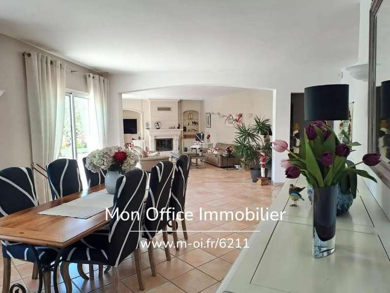 Propriété Rognes - 5 chambres - 283m²