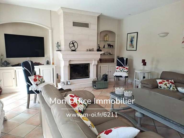 Propriété Rognes - 5 chambres - 283m²