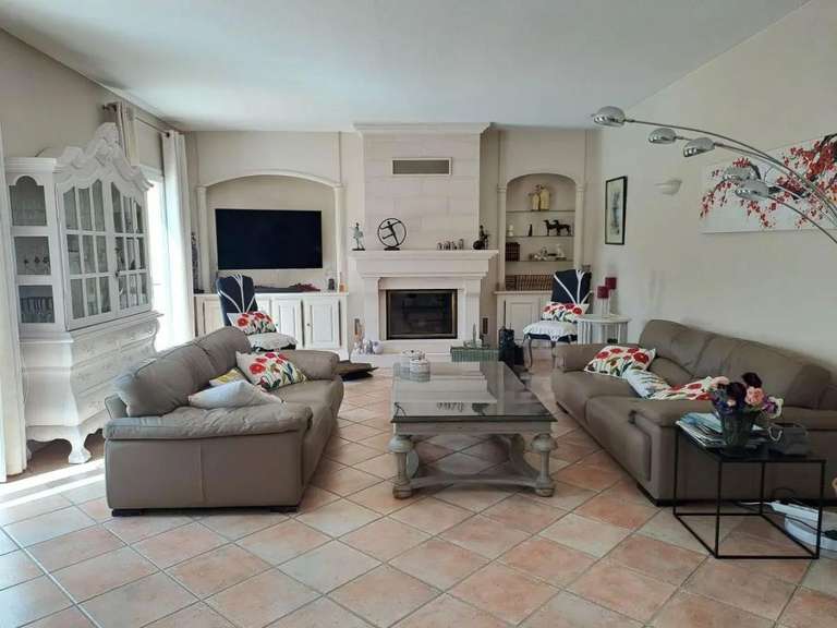 Property Rognes - 5 bedrooms - 283m²