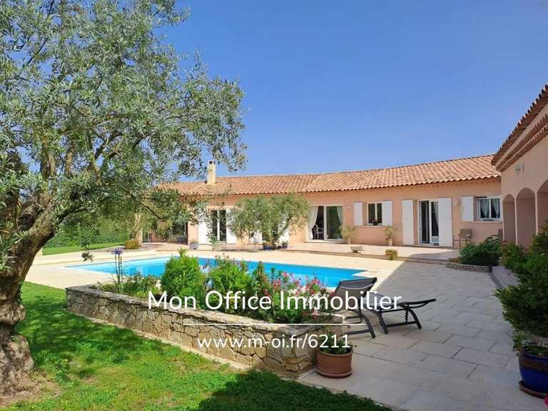 Propriété Rognes - 5 chambres - 260m²