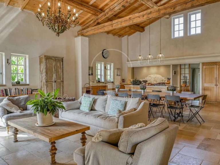 Propriété Rognes - 8 chambres - 875m²