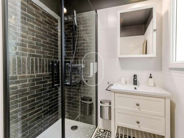 Villa Rognes - 6 chambres - 235m²