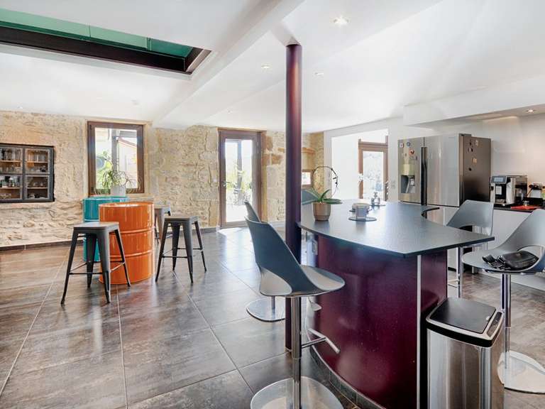 Maison Romans-sur-Isère - 5 chambres - 248m²