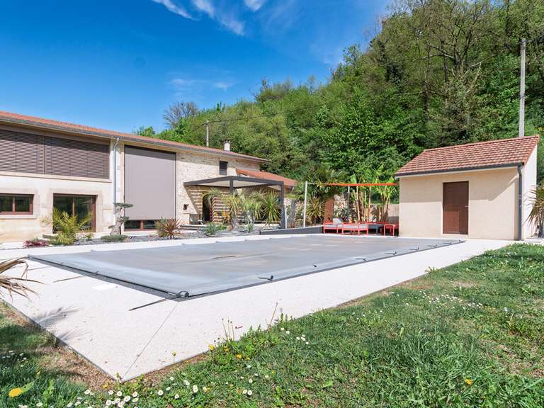 Maison Romans-sur-Isère - 5 chambres - 248m²