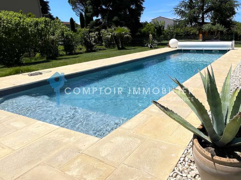 Villa Romans-sur-Isère - 3 bedrooms - 150m²