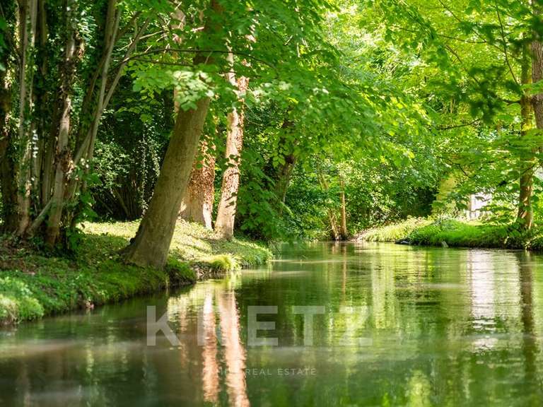 Maison Romilly-sur-Andelle - 9 chambres - 400m²