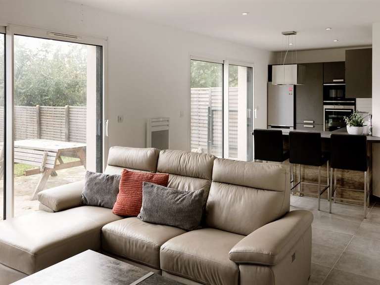 House Romorantin-Lanthenay - 8 bedrooms - 530m²