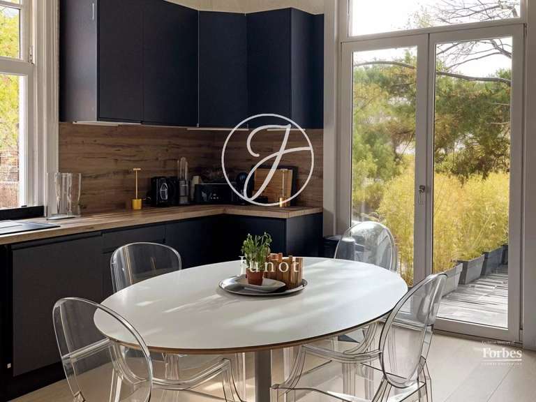 Maison Roncq - 5 chambres - 355m²