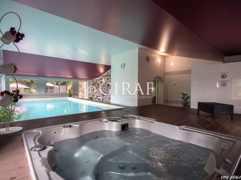 Villa Roquebillière - 11 chambres - 711m²
