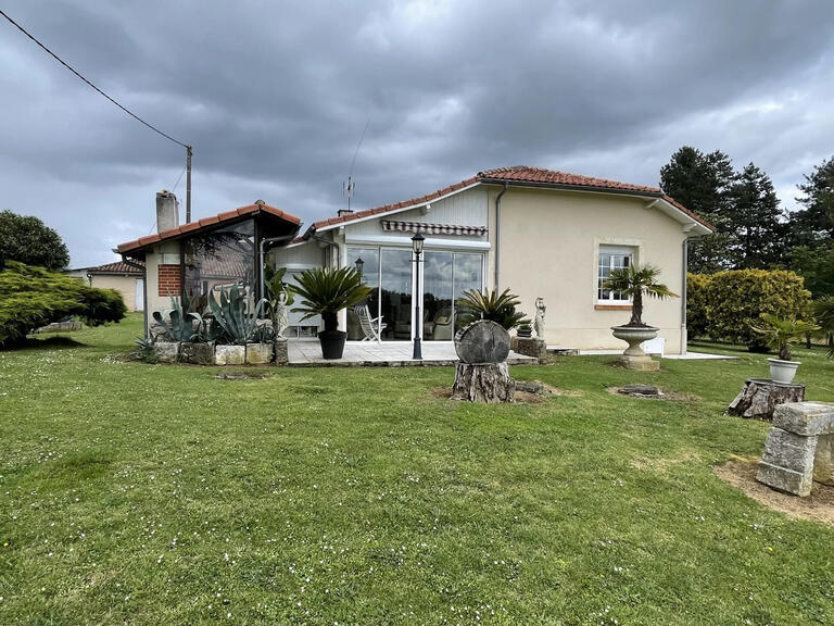 House Roquebrune - 8 bedrooms - 378m²