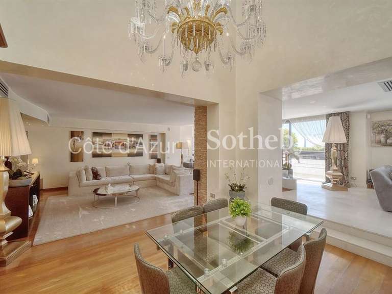 Apartment with Sea view Roquebrune-Cap-Martin - 3 bedrooms - 344m²