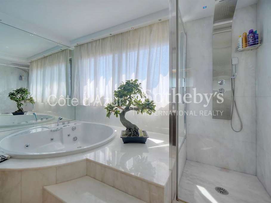 Apartment Roquebrune-Cap-Martin