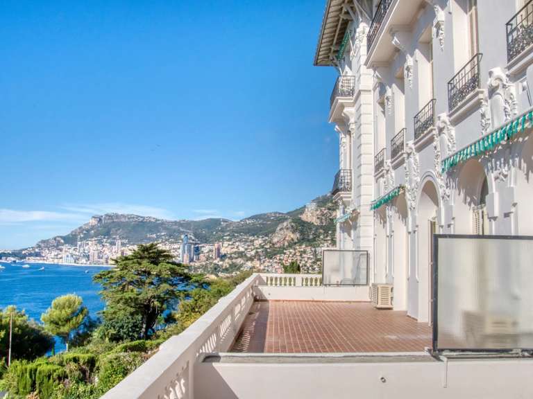 Apartment Roquebrune-Cap-Martin - 2 bedrooms - 108m²