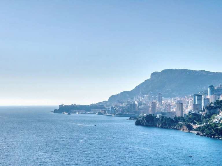 Apartment Roquebrune-Cap-Martin - 2 bedrooms - 102m²