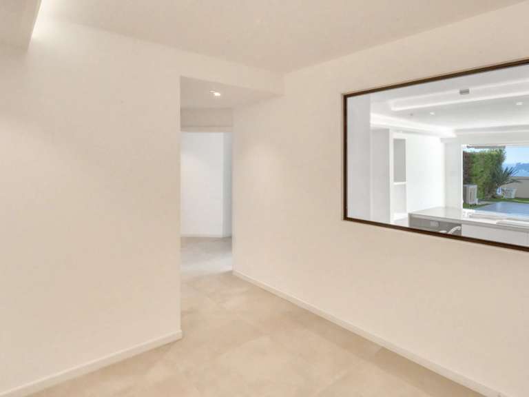 Apartment Roquebrune-Cap-Martin - 2 bedrooms - 102m²