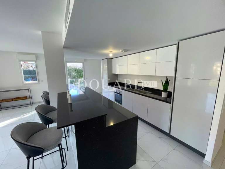 Appartement Roquebrune-Cap-Martin - 2 chambres - 113m²