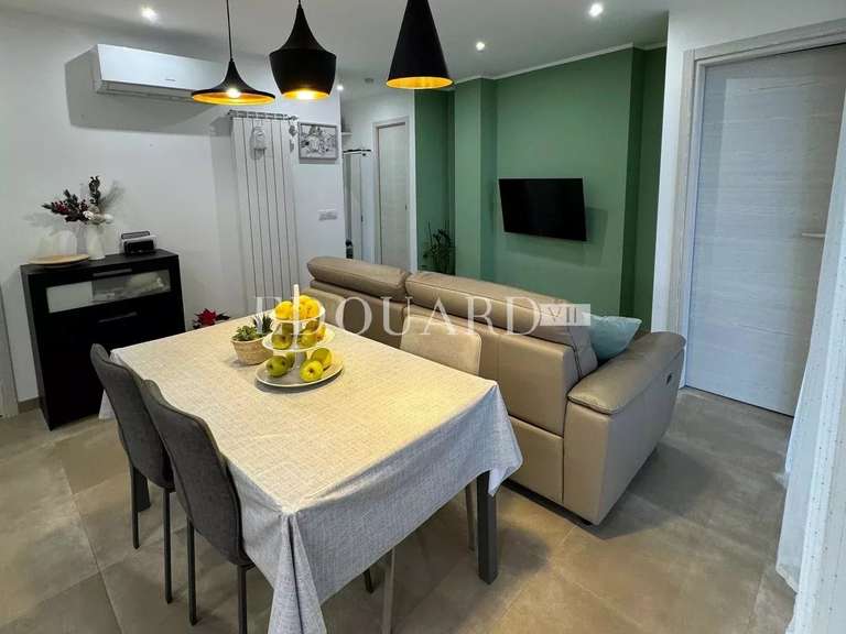 Apartment Roquebrune-Cap-Martin - 2 bedrooms - 63m²