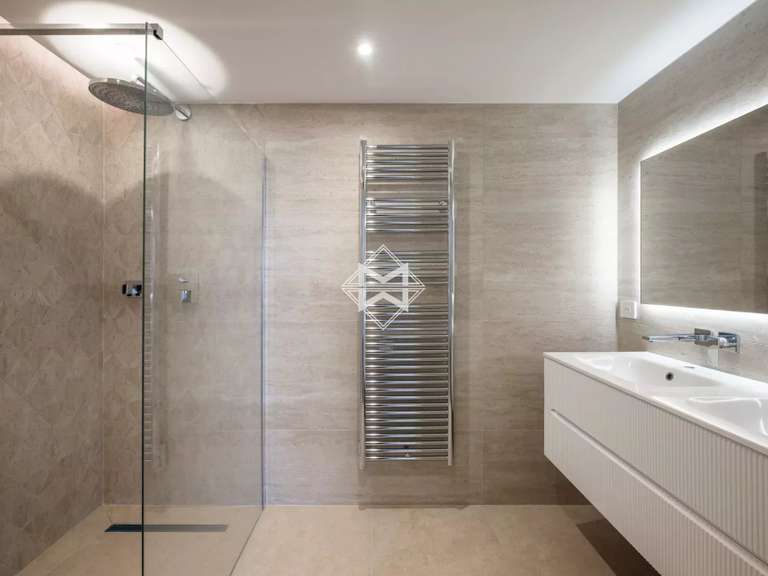 Appartement Roquebrune-Cap-Martin - 2 chambres - 152m²