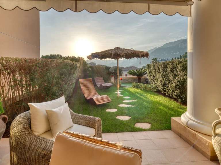 Appartement Roquebrune-Cap-Martin - 1 chambre - 52m²