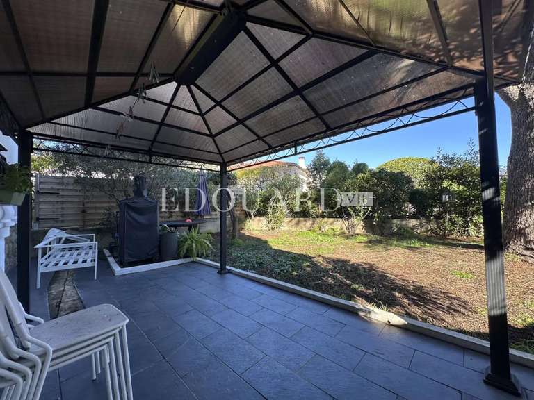 Appartement Roquebrune-Cap-Martin - 2 chambres - 60m²