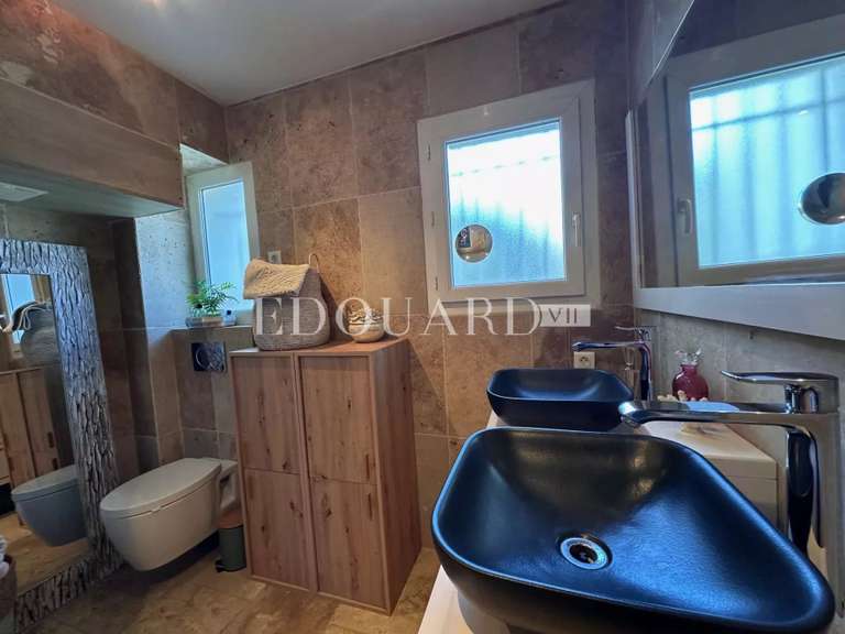 Appartement Roquebrune-Cap-Martin - 2 chambres - 60m²