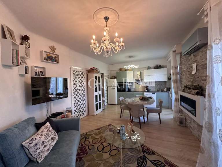 Appartement Roquebrune-Cap-Martin - 2 chambres - 60m²