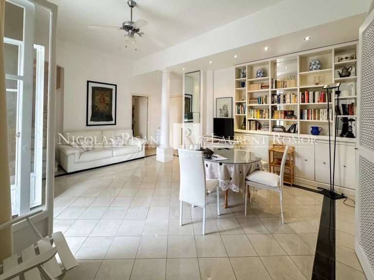 Appartement Roquebrune-Cap-Martin - 66m²
