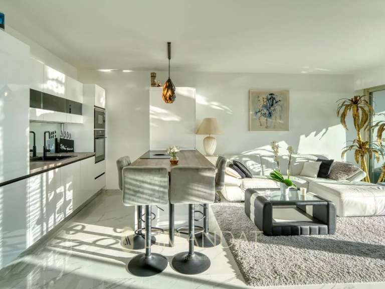 Appartement Roquebrune-Cap-Martin - 1 chambre - 53m²