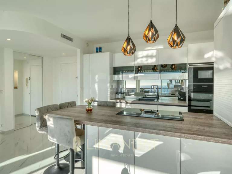 Appartement Roquebrune-Cap-Martin - 1 chambre - 53m²