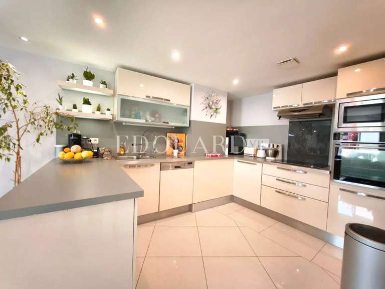 Appartement Roquebrune-Cap-Martin - 3 chambres - 110m²